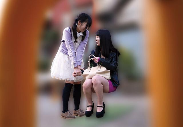 美女が美女をガチ口説き！素人ナンパレズビアン 2 サンプル画像 10