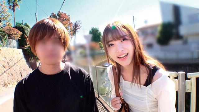 彼氏がいるけど仲良しな友達同士の男女が密着オイルエステぬるぬる素股体験！？おま●ことち●ぽをグチュグチュ擦り合わせる友達男女は理性を保てず欲望のままにヌルっと挿入してしまうのか！？るる＆だい まい＆まさる サンプル画像 5