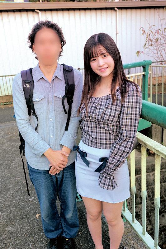 彼氏がいるけど仲良しな友達同士の男女が密着オイルエステぬるぬる素股体験！？おま●ことち●ぽをグチュグチュ擦り合わせる友達男女は理性を保てず欲望のままにヌルっと挿入してしまうのか！？じゅん＆たつや ゆの＆たかし サンプル画像 3