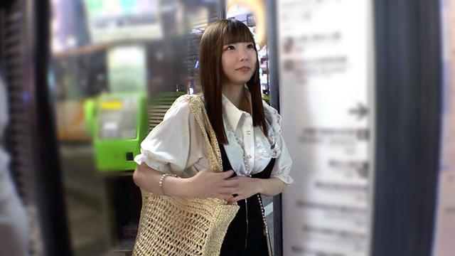 【G乳童顔ボイン美少女ヤリマン（レイヤー）参上！！】【エロムチ合法レイヤーの過激コスSEX！！3連戦収録！！】【承認欲求と昇天欲求の鬼のやりまんリトルモンスター襲来！！】エロむちボインのコス好きJDと連続搾精SEX！！学生時代からコスHをたしなむガチ… 佐久良咲希 サンプル画像 1