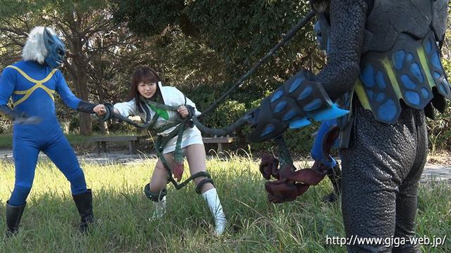 非変身ヒロイン チャージマーメイド 決戦！アナザーワールドの葵七海 北川りこ サンプル画像 13