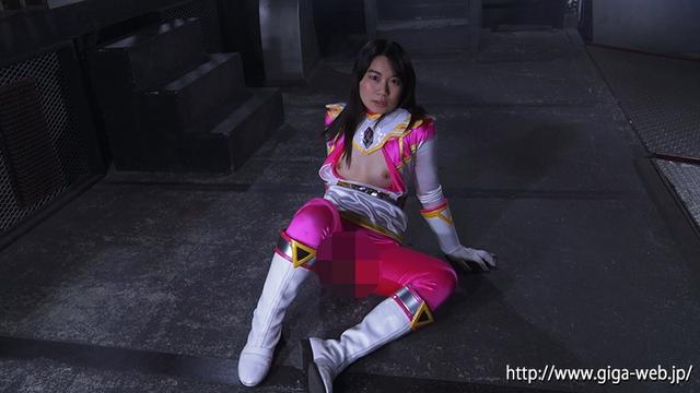 ヒロイン命乞い7 天翔戦隊ウイングレンジャー ホワイトウィング あゆみ莉花 サンプル画像 18