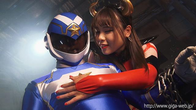 女幹部レザーラ ヒーロー狩り 新星戦隊リュウセイジャー リュウセイブルー サンプル画像 4