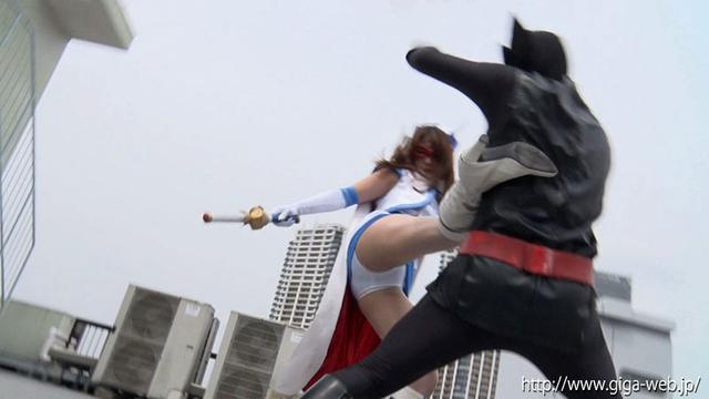 魔法美熟女戦士フォンテーヌ ラブ＆ピース 三好凪 サンプル画像 1