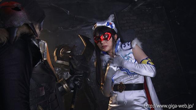 高飛車ヒロイン命乞い ～無様戦闘員堕ち～ 美魔女仮面フォンテーヌ 最上一花 サンプル画像 7