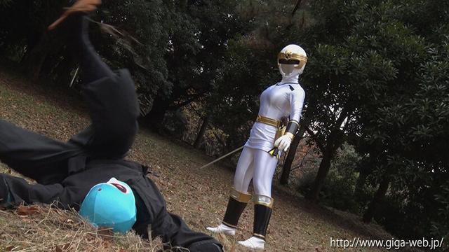 スーパーヒロイン危機一髪！！Vol.97 光忍戦隊シノビンジャー シノビホワイト 上白美央 サンプル画像 6