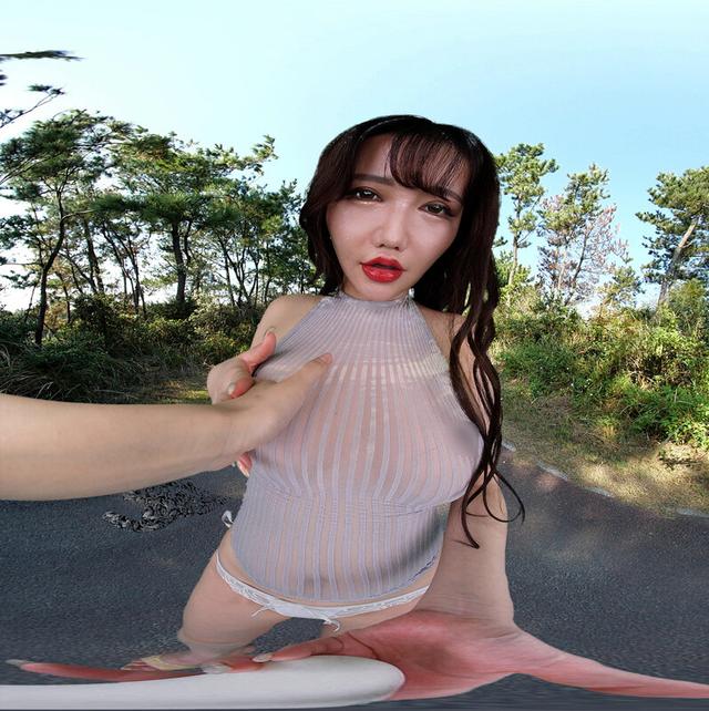 【VR】「ギリギリ着エロVR 露出狂の女」 見られたい願望強めの暴走爆乳痴女 小町ねね サンプル画像 7