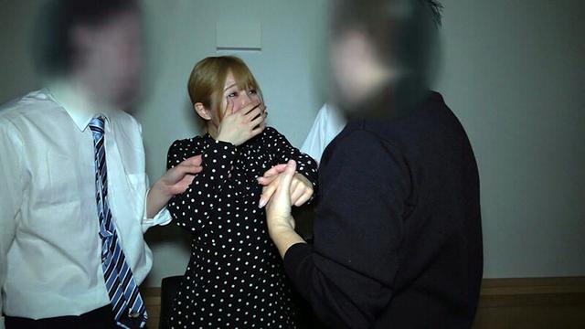 飲●OL乱交 二宮もも サンプル画像 2
