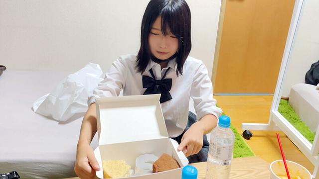 【あなたのクラスの地味かわいい子】陰キャオタク女子。もれなく全員エロい体なうえ性欲強すぎたので中出しで分からせ！ サンプル画像 1