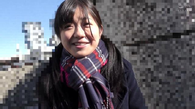 おじさんチ○ポにガチ恋する無垢マ○コ美少女 好奇心旺盛でエッチの底がない 【個人撮影】ちっぱい・ミニマム・中出し るる 有栖るる サンプル画像 1