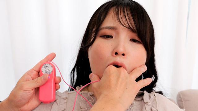 ～喉奥姦通～ イラマチオ 泉田栞 サンプル画像 2
