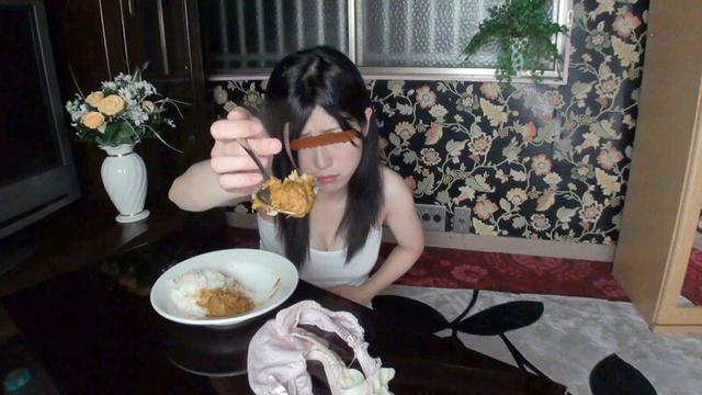 昨日食べた物をもう一度食べる！脱糞カレーライス！ サンプル画像 20