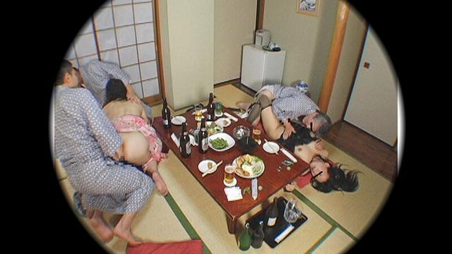 立場悪用、職権乱用する昭和の常識。 サンプル画像 15