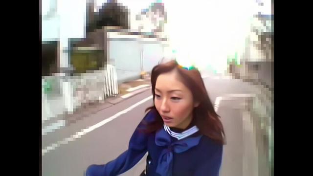 【AIリマスター版】女子校生自転車パンチラ サンプル画像 14