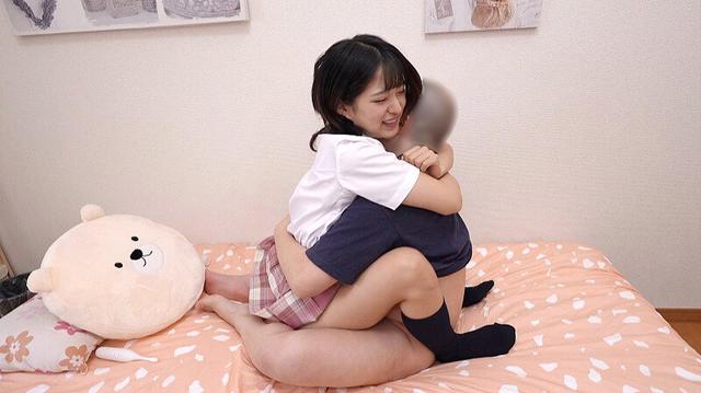 個人撮影会にやってくるファン相手に○秘営業で指名と小遣いを稼ぐNo.1個撮アイドル みつきちゃん 渚みつき サンプル画像 8