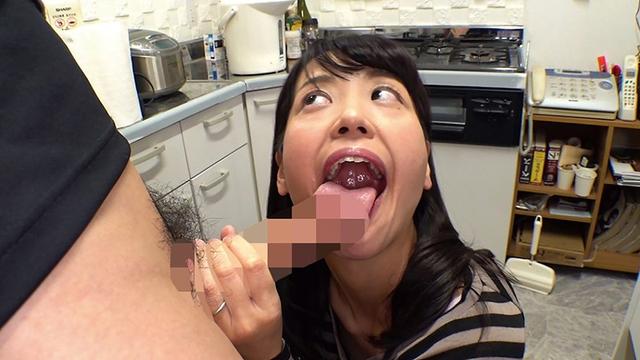 さかりのついた四十路妻 宮島優 サンプル画像 3