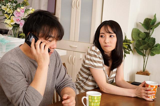 夫には言えない… 義父に犯●れ続けていることを…。 黒川晴美 サンプル画像 1
