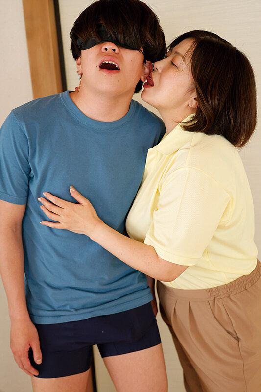 熟れた肉体とエロテクをフル稼働！？凄腕ひきこもり支援相談士！ 寺島志保 サンプル画像 8