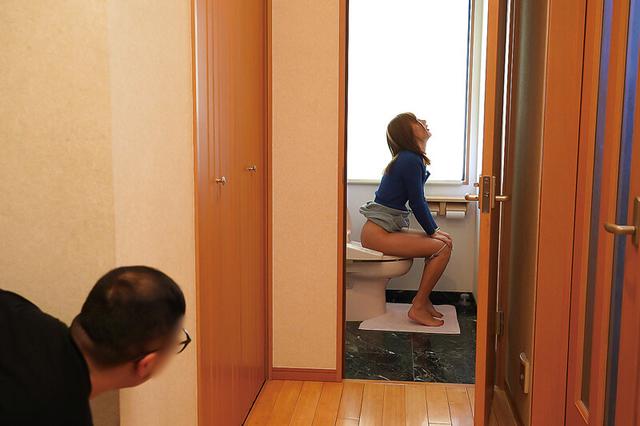 酔っ払った隣の奥さんは迷惑な隣人？それとも良い隣人？（NACX-080SA1jo01） サンプル画像 11