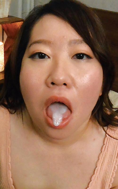 下品で濃厚な乳首舐め手コキフェラチオベロ射精 サンプル画像 19