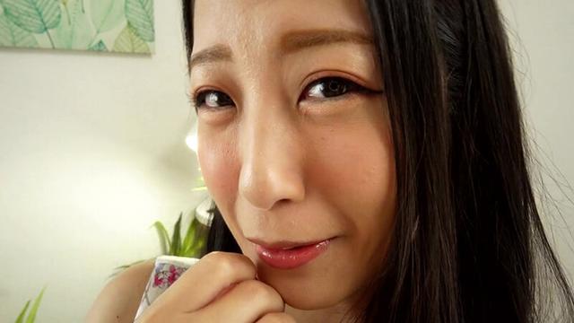 おちん〇ん刺激しちゃうぞ 自撮り二人きりオナニー さとみ 鈴木さとみ サンプル画像 1