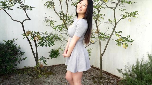 Risa 爆乳密着赤裸々記録・壇凛沙 サンプル画像 2