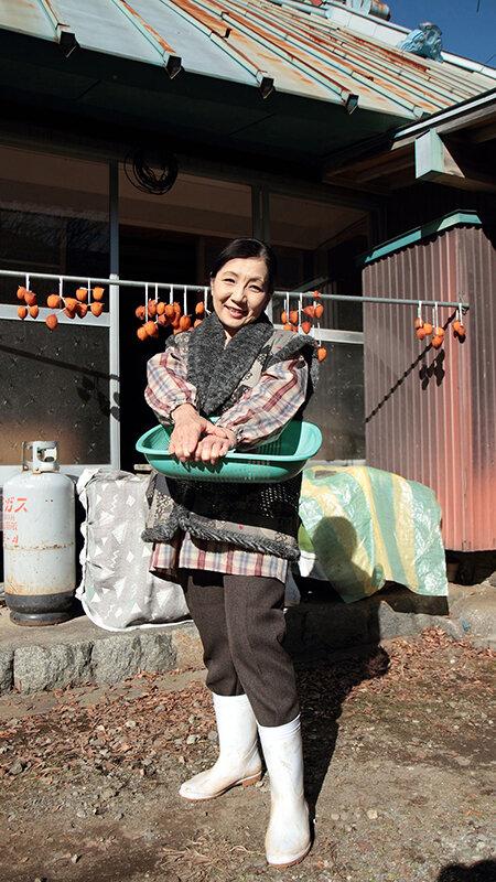 密かに欲求不満を抱えながら悶々と暮らしている 一見真面目な地方のおばさん 12人4時間 サンプル画像 9