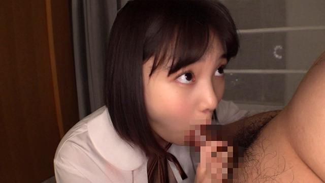 お母さんに「ここで待ちなさい」と言われて… 合原槻羽 サンプル画像 13