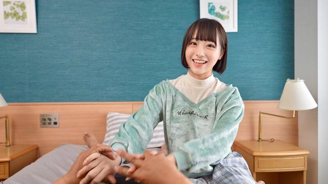 遊びに来た姪っ子と秘密のエッチな生中くっつけ合いっこ 授乳ごっこしてたらうずうずしてきて生ハメ 小島みこ サンプル画像 1