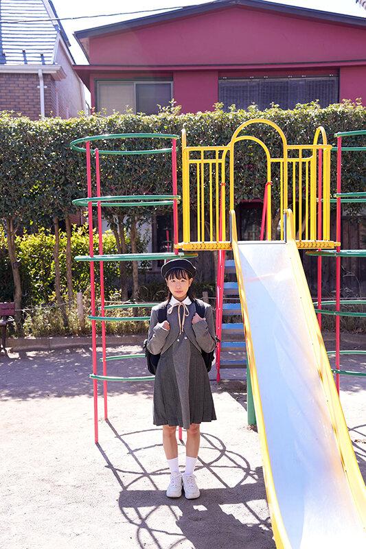 熱帯産美少女 お日さまみたいに笑う褐色の妖精 汗ばんだ前髪とパンティに隠れた未発育のアソコをエゴ丸出し悪戯心で犯し中に出しぶっかけ潮吹きも全部絡み合って…。 サンプル画像 1