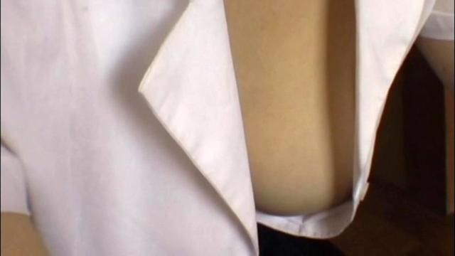 クールビズでスクブラ全開！乳首が見えている今どきJ○盗撮 サンプル画像 13