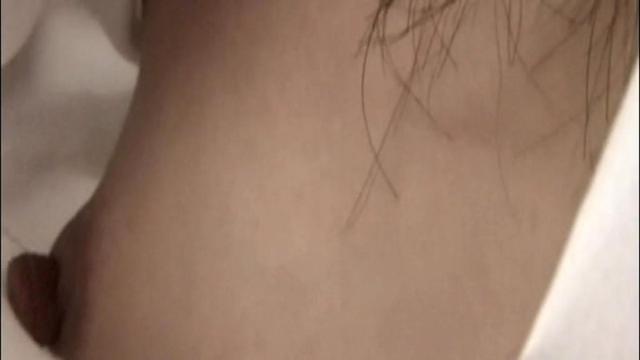 クールビズでスクブラ全開！乳首が見えている今どきJ○盗撮 サンプル画像 20