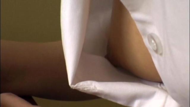 クールビズでスクブラ全開！乳首が見えている今どきJ○盗撮 サンプル画像 7