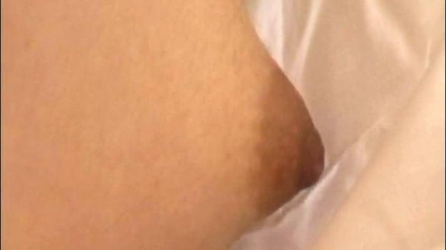 クールビズでスクブラ全開！乳首が見えている今どきJ○盗撮 サンプル画像 9