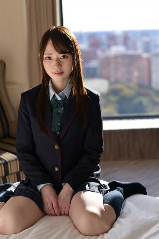 初めてのキメセク 黒川一花 新人初撮。AV Debut サンプル画像 2