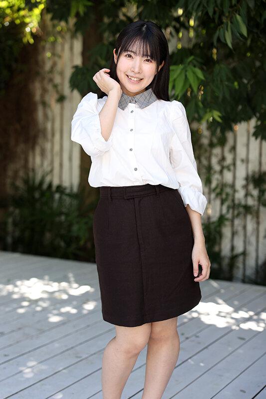 私たち・・やはり・・おエッチですかね・・？ 高橋未来VS若林美穂 サンプル画像 1