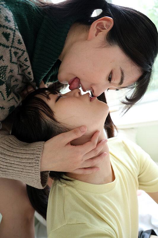 幼なじみ ～お医者さんごっこの思い出～ 高橋未来VS若林美穂 サンプル画像 11