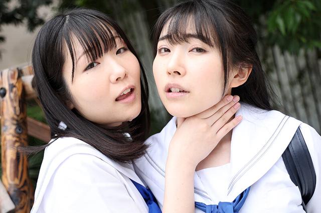 幼なじみ ～エッチ少女漫画の体験～ 高橋未来VS若林美穂 サンプル画像 4