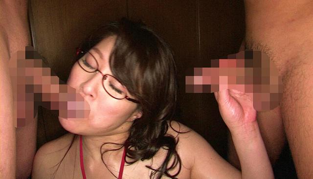 10人の最高級豊満肉熟女 8時間2枚組 サンプル画像 3