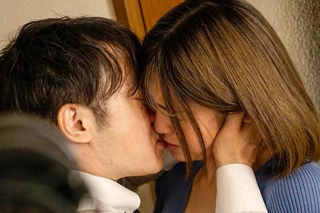 夫の不正で揺すられ貞操を汚された新米主婦 宮森みすず サンプル画像 14