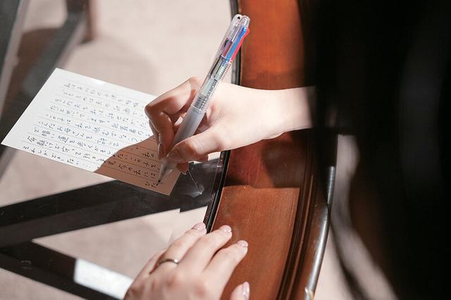 夫の計画で元カレに寝取られ子供を妊娠した妻の狂気の復讐 柳井ひな サンプル画像 11