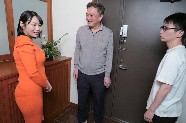 義父に快楽を教えられたはち切れんばかりのHカップボイン妻 あさみ潤 サンプル画像 1