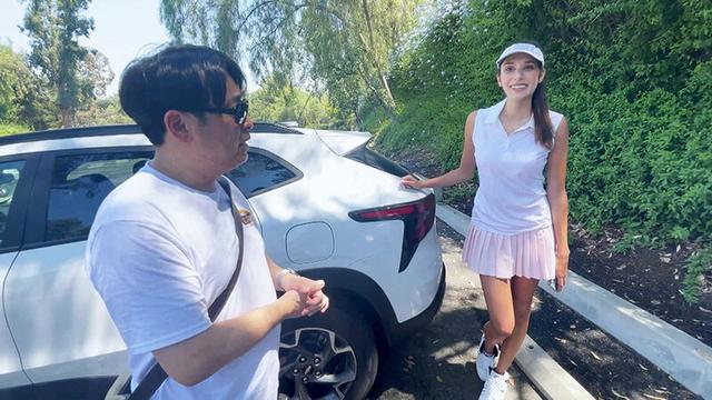 ロスのゴルフ場でナンパした10頭身モデル美女と5頭身おじさんがまさかの中出しセックス！？アリア（25） サンプル画像 3