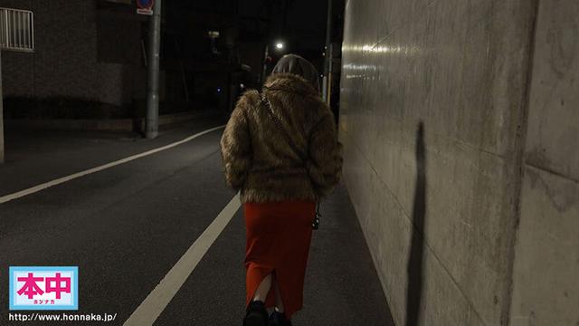 キメセク妻 豊〇区に住む巨乳媚薬売人女が女刑務所収監前に旦那・仲間とめちゃくちゃガンギマリ中出し サンプル画像 10