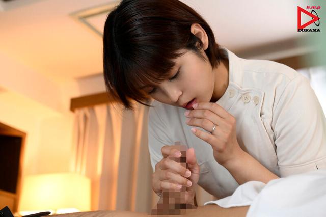 人妻自宅エステサロン 絶倫確定の親友夫を誘惑してデカマラ精巣を貪るキラー騎乗位NTR 玉城夏帆 サンプル画像 4