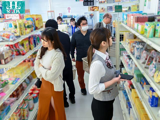 時間停止コンビニ。 時間を止める事ができる神装置で好きな時に挿れたり、止めたりし放題。 サンプル画像 4