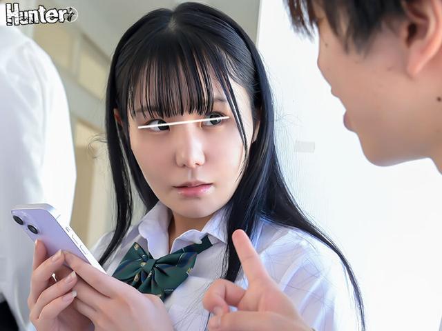 校内立ちんぼ女子〇生2！ホ別1.5？校内でヤレばホテル代無料！交渉次第でNNOK！援交・パパ活する女子たちは最近公園で取り締まりが厳しく… サンプル画像 2