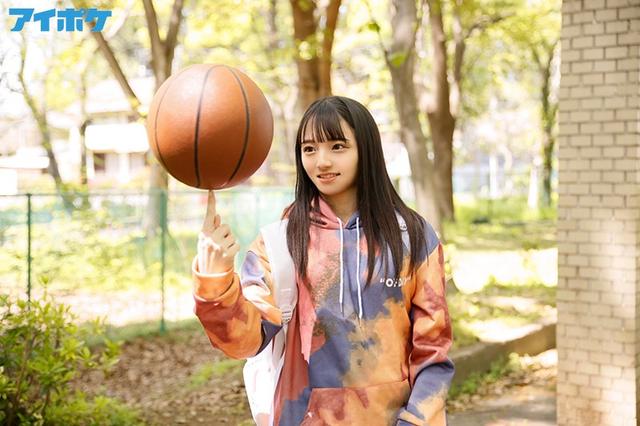 「青春終わらないで」 部活と恋愛に学生生活を捧げた18歳のちょっぴりクールなバスケ美少女AVデビュー 葵爽 サンプル画像 11