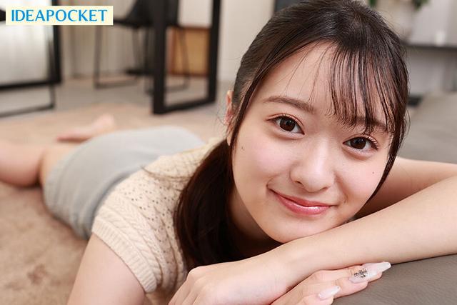 【VR】愛らしさ全開美少女 花守夏歩 愛嬌抜群でスケベな彼女とガチ恋超接近密着 FIRST 8K VR サンプル画像 2