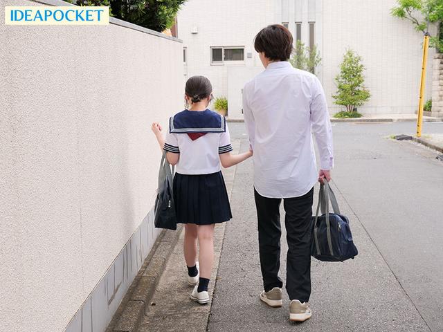 お兄ちゃん大好き制服妹のゼロ距離囁き誘惑SEX お兄ちゃん、ず～っとチンチン固くて変態だね 日向由奈 サンプル画像 1